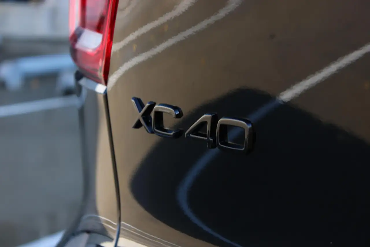 Volvo XC40 2026 — фото 9