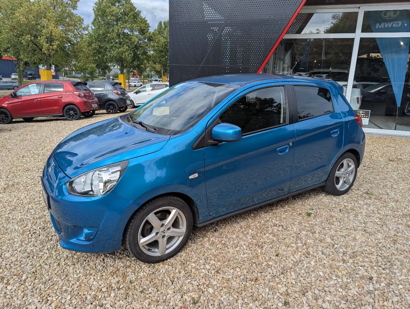 Mitsubishi Space Star 1.2 Color 5-Gang Azul - 2