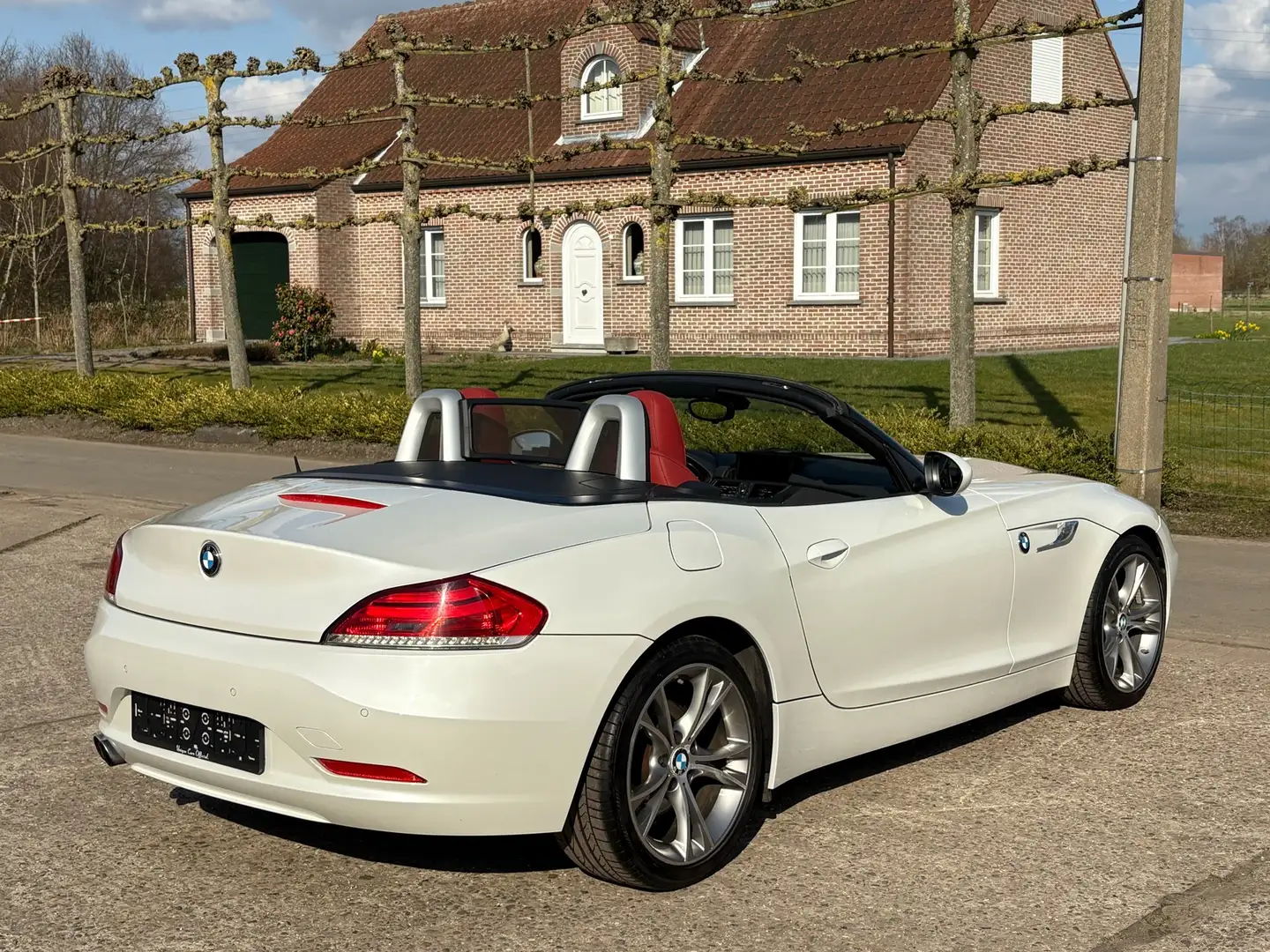 BMW Z4 sDrive20i Cabrio Coupe - 2