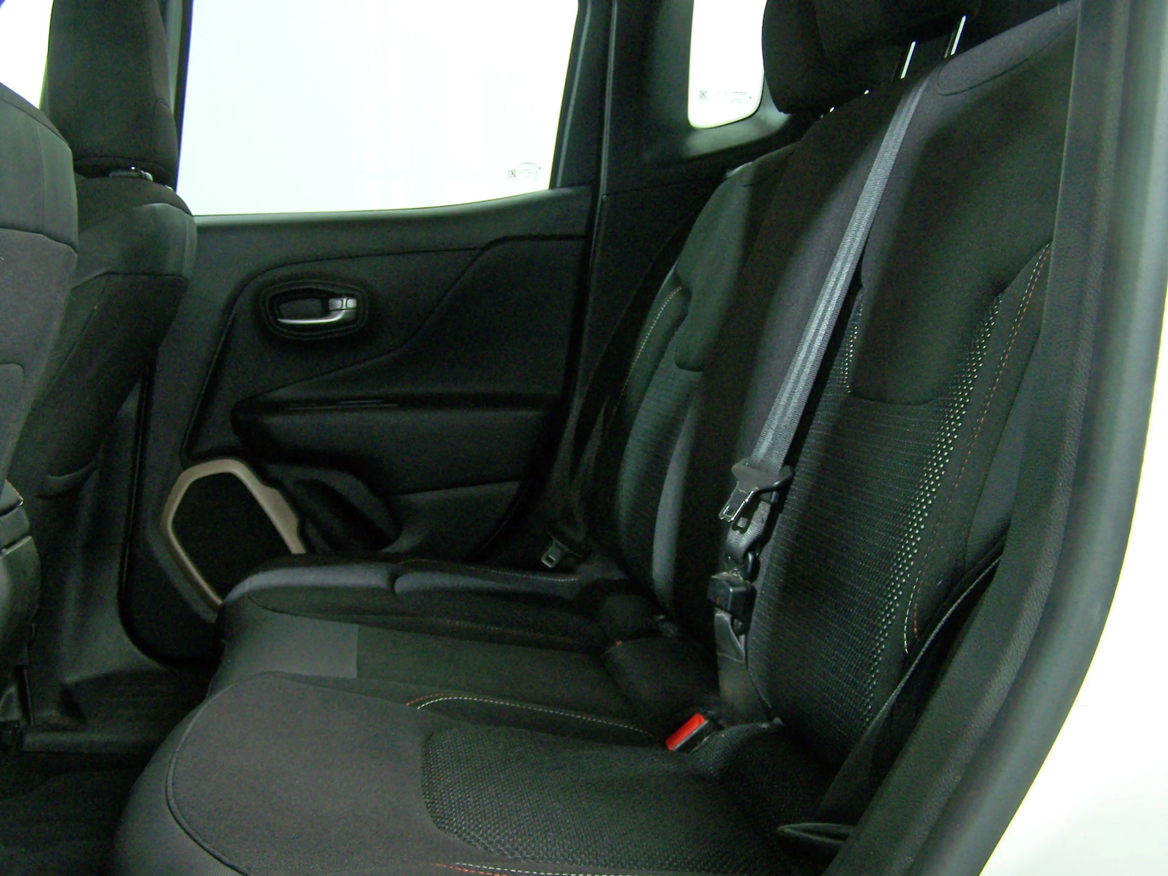 Jeep Renegade 2.0 MultiJet 75th Anniversary 4WD AUTO — photo 5