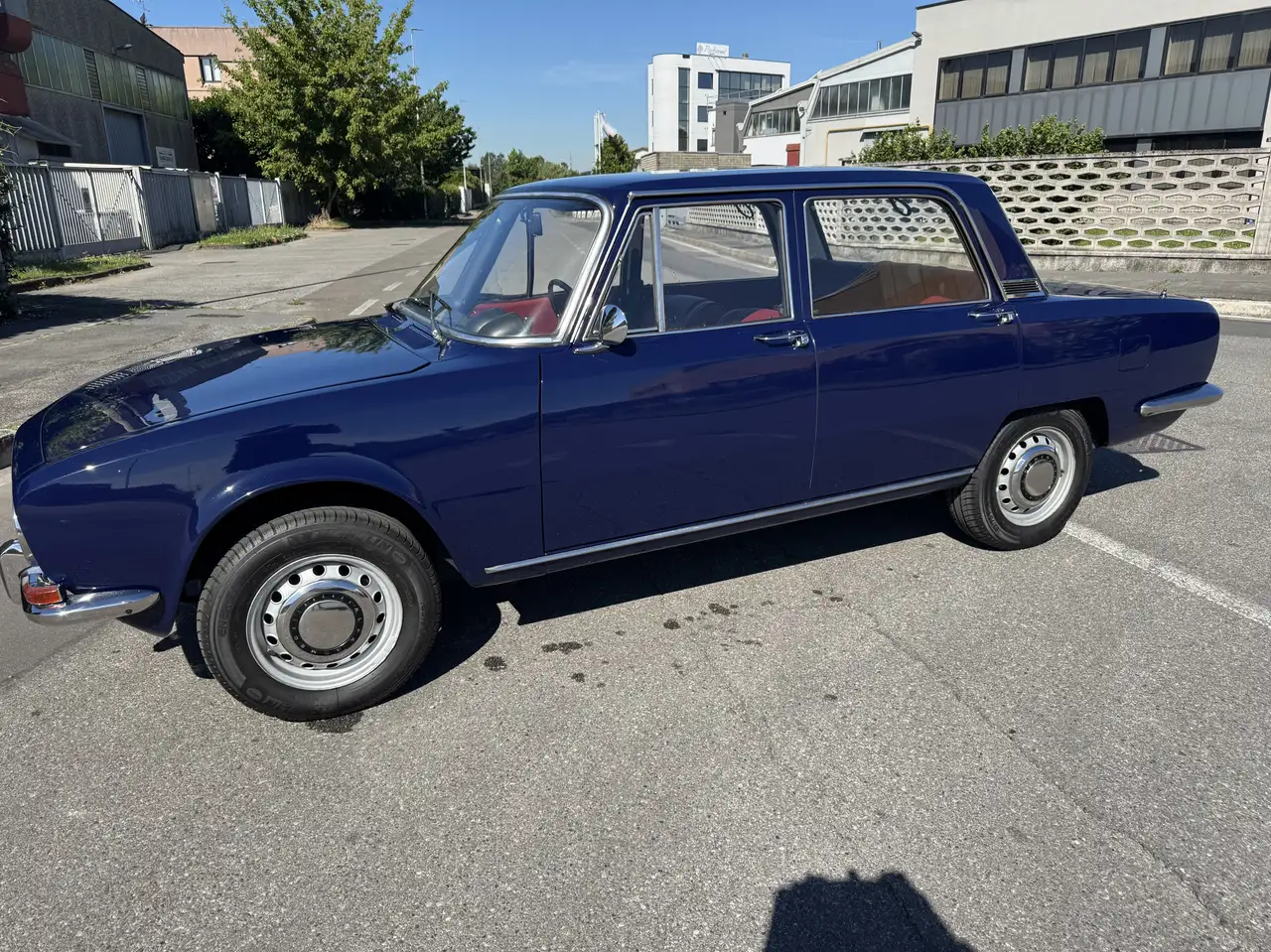 Alfa Romeo 2000 1750 berlina, foto 4