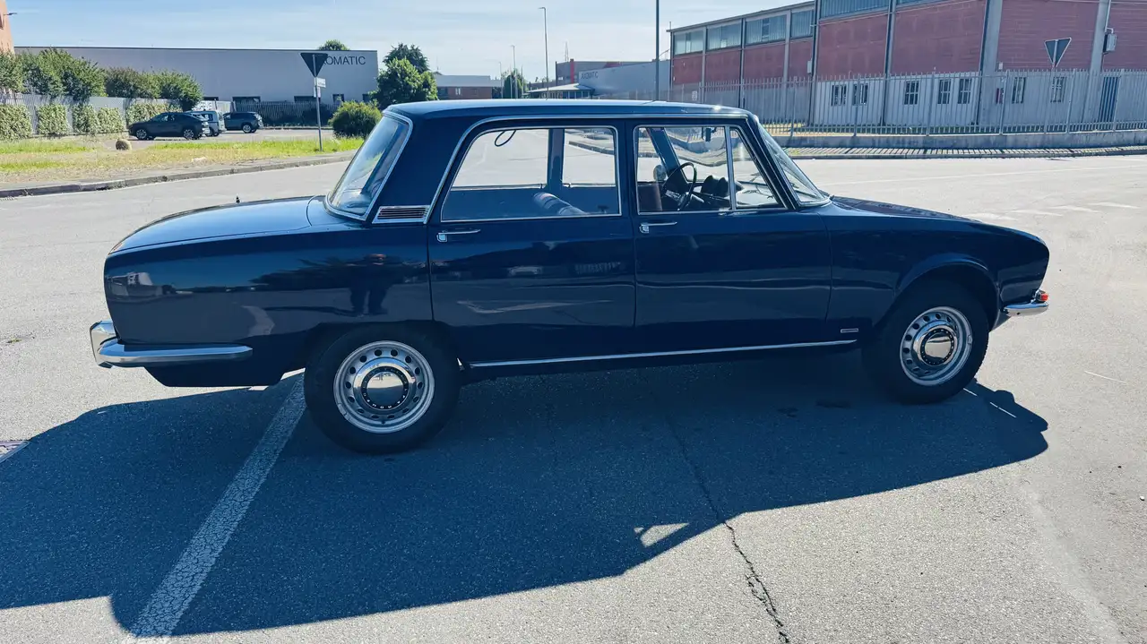 Alfa Romeo 2000 1750 berlina, foto 7