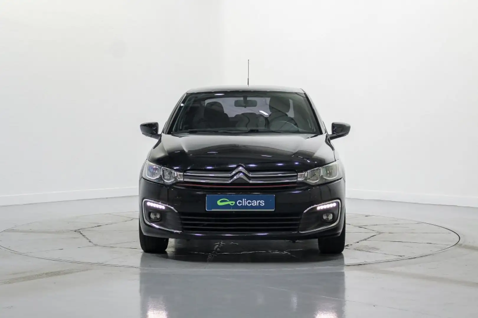 Citroen C-Elysée 1.2 PureTech Shine 82 Zwart - 2