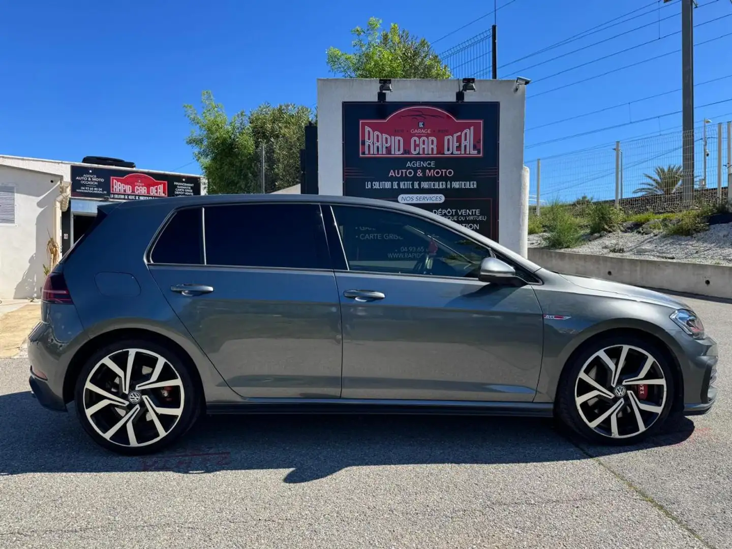 Volkswagen Golf Golf 2.0 16V TSI - 245 - BV DSG 7  VII BERLINE GTI Grau - 2