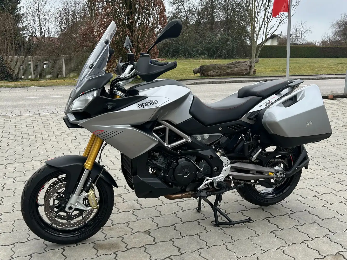 Aprilia Caponord 1200 Argento - 1