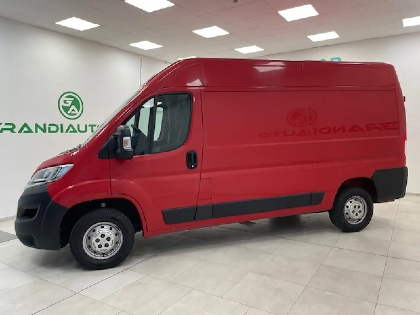 Citroen Jumper III 35 2019 -  35 L2H2 2.2 bluehdi 140cv S&S (Bus Rosso - 2