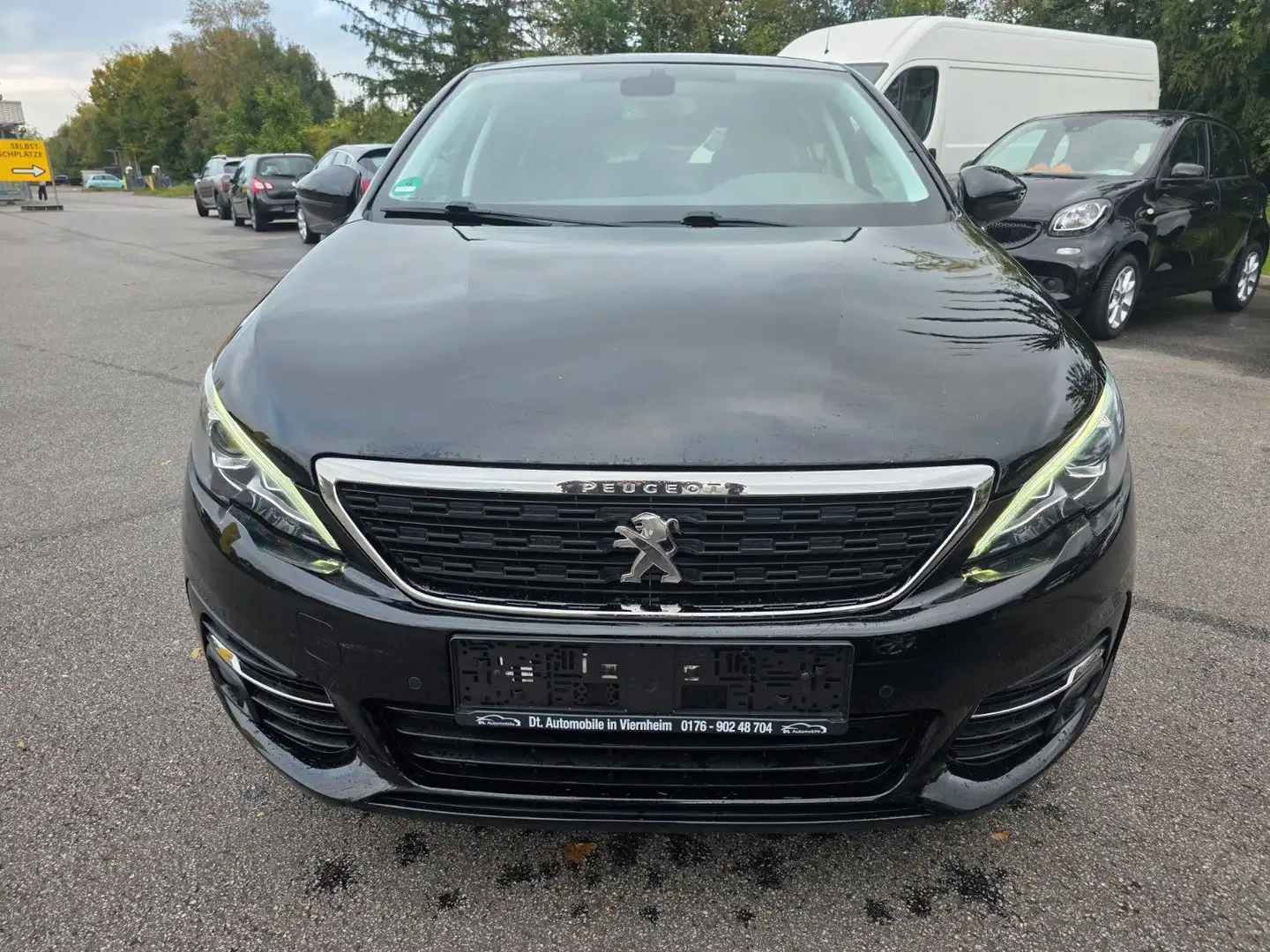 Peugeot 308 130 Black Edition/Tüv-Neu/1 Hand/Navi Schwarz - 2