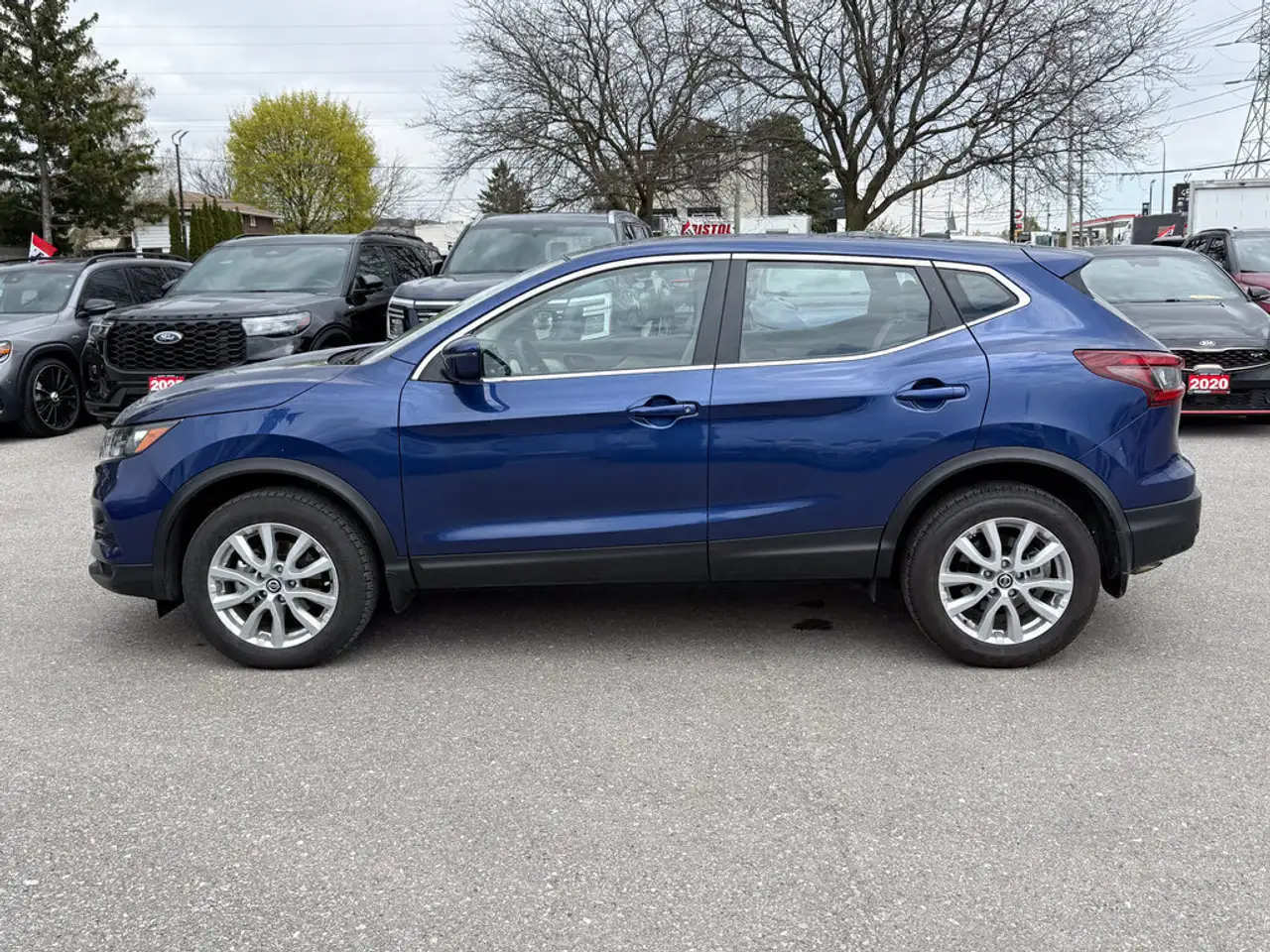 Nissan Qashqai снимка Nissan Qashqai