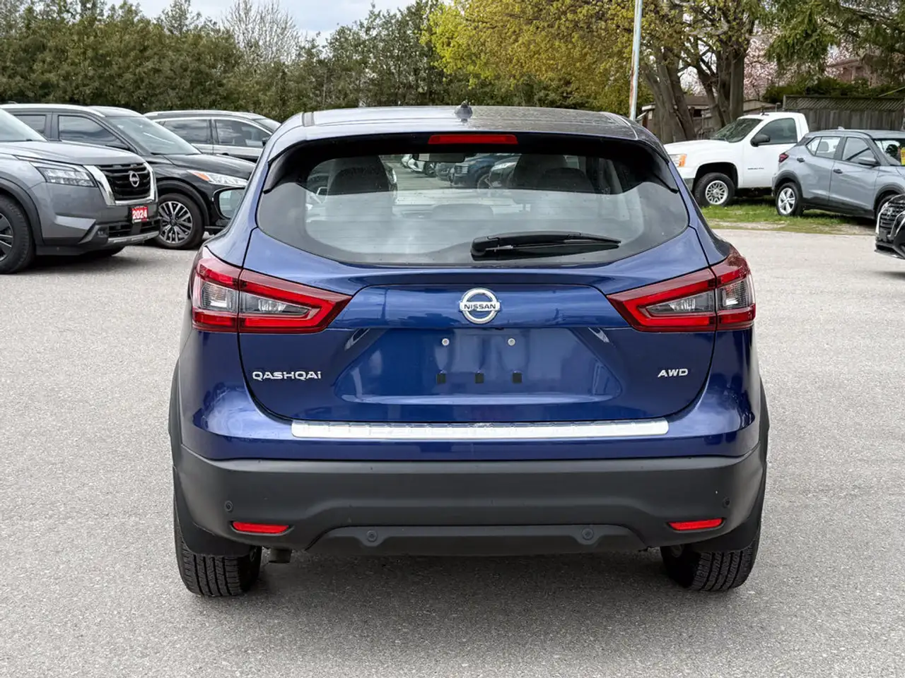 Nissan Qashqai снимка Nissan Qashqai