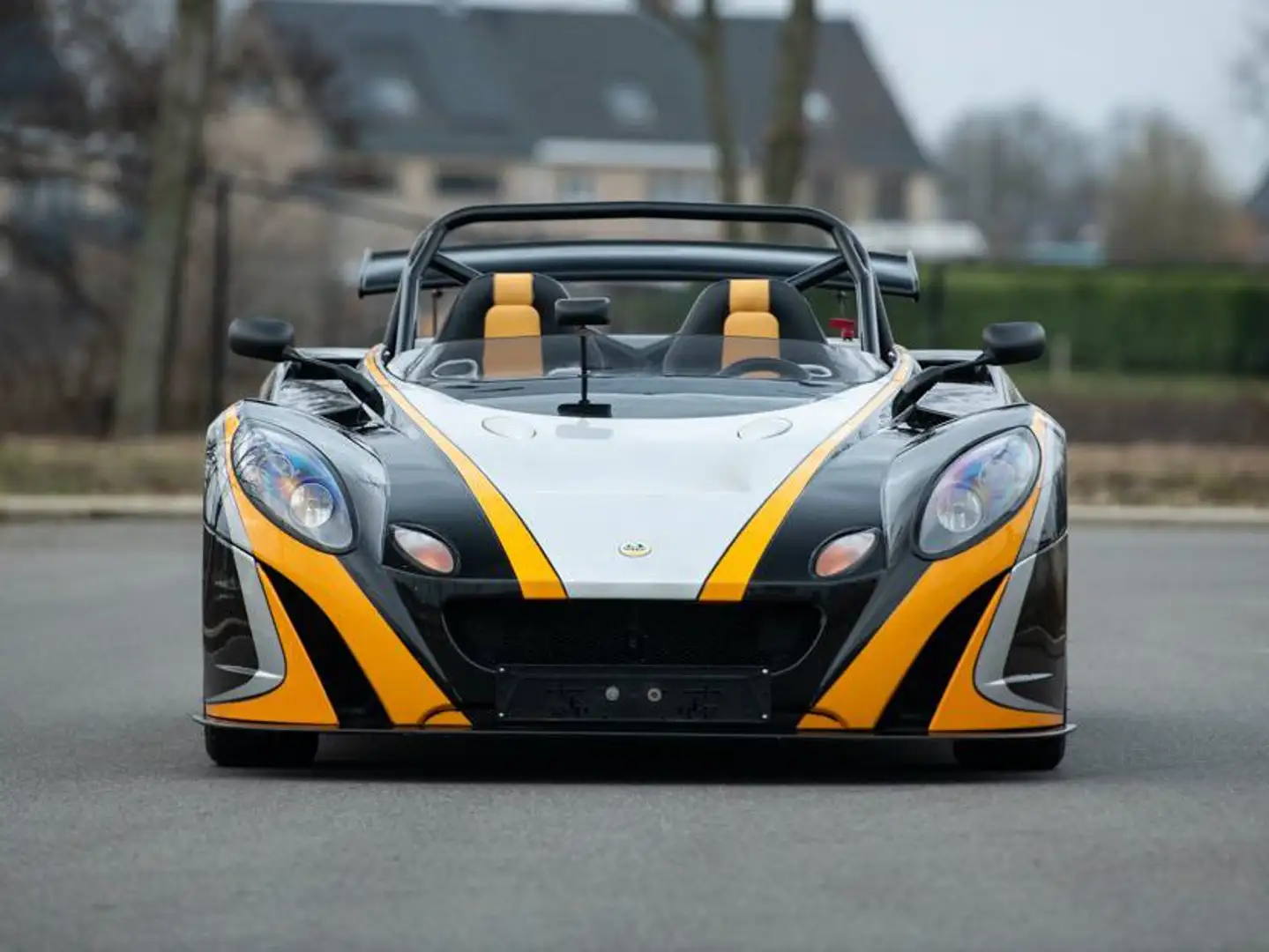 Lotus 2-Eleven 255 Launch Edition Fekete - 2