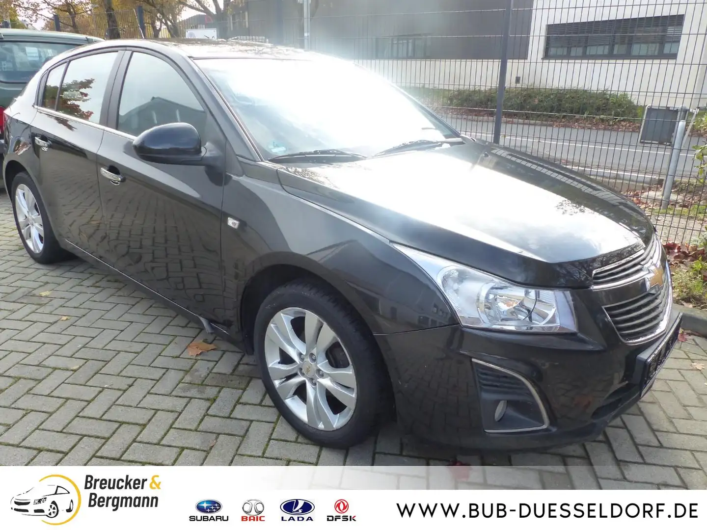 Chevrolet Cruze Hatchback 1.4 LTZ Turbo Navi/Rückfahrkamera Schwarz - 2