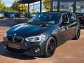 BMW 120 i M Sport+Navi+S-Dach+PDC+CarPlay+DTC Schwarz - thumbnail 1