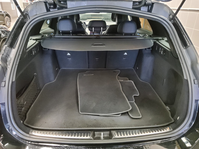 Mercedes-Benz C 200 T d AMG-Line T-Leder Navi LED StHzg Shz — photo 12