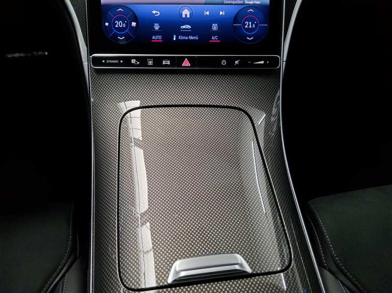 Mercedes-Benz C 200 T d AMG-Line T-Leder Navi LED StHzg Shz — photo 6