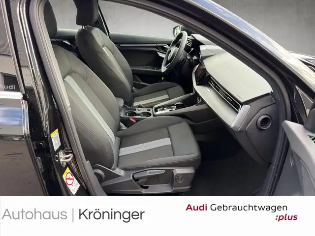 Audi A3 view 9