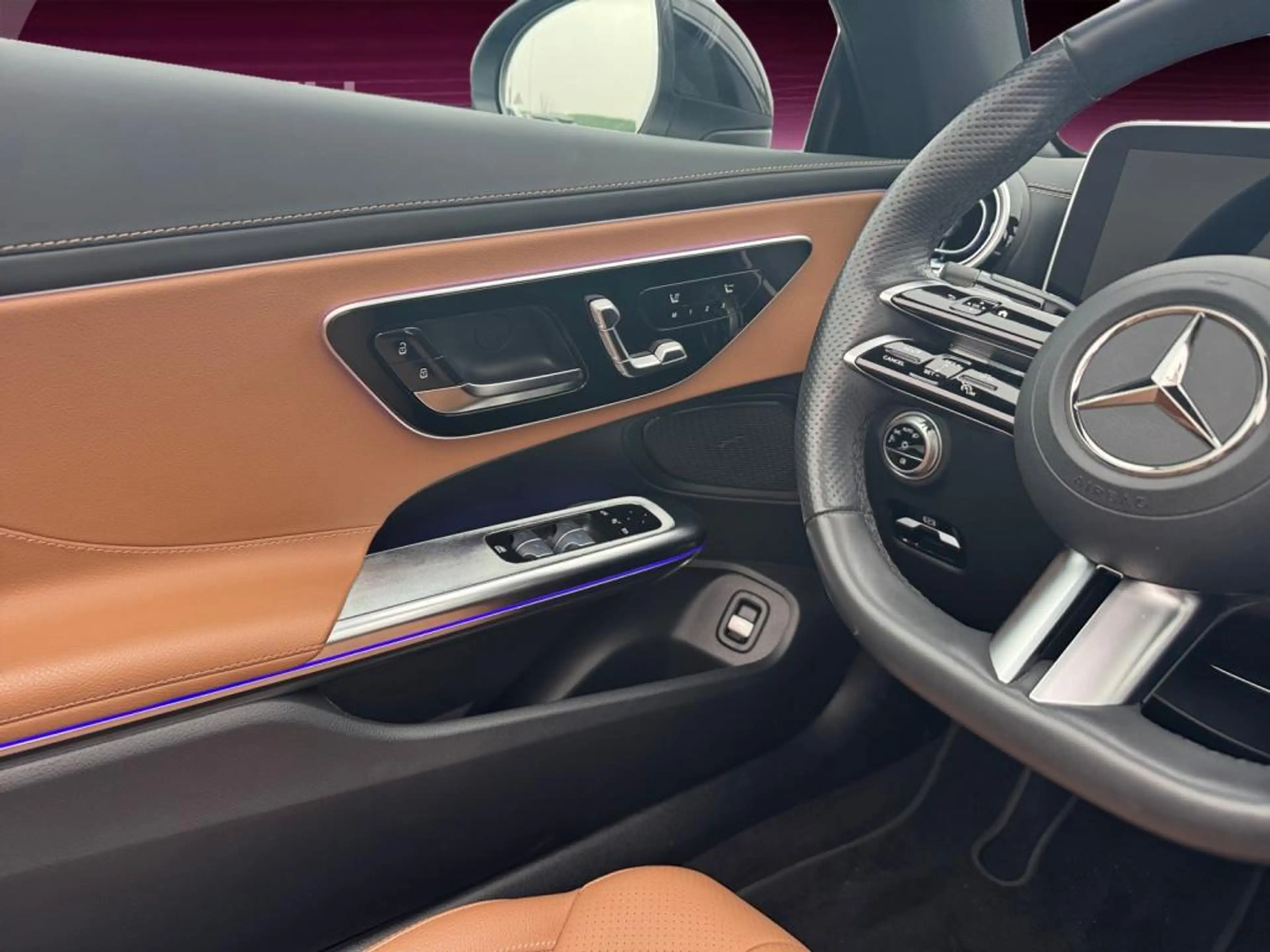 Mercedes-Benz CLE 220 d Cabrio AMG+AHK+NAVI+KESSY+LED+AIRSCARF — photo 13
