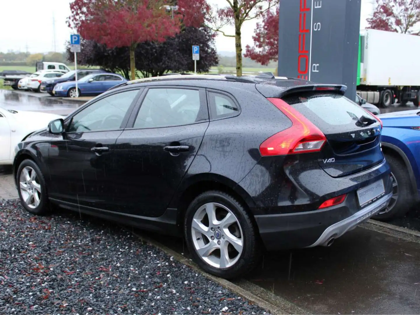 Volvo V40 Cross Country 2.0 T4 AUTO CUIR NAVI BEST MOTOR Negro - 2