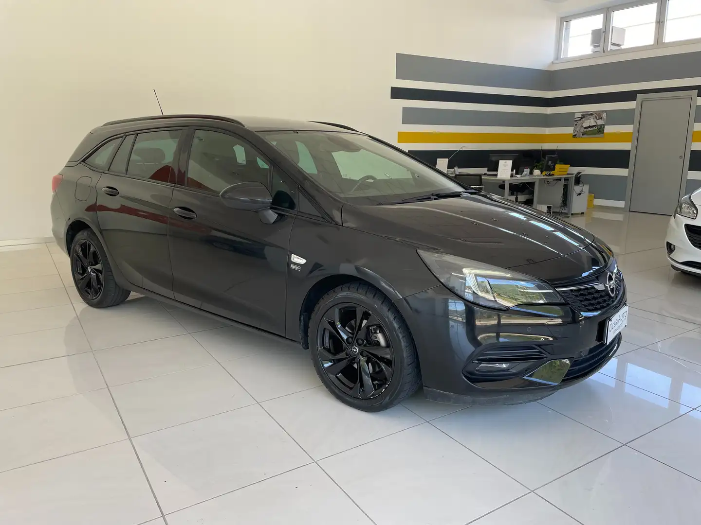 Opel Astra Astra Sports Tourer 1.2 t Business Elegance Nero - 1