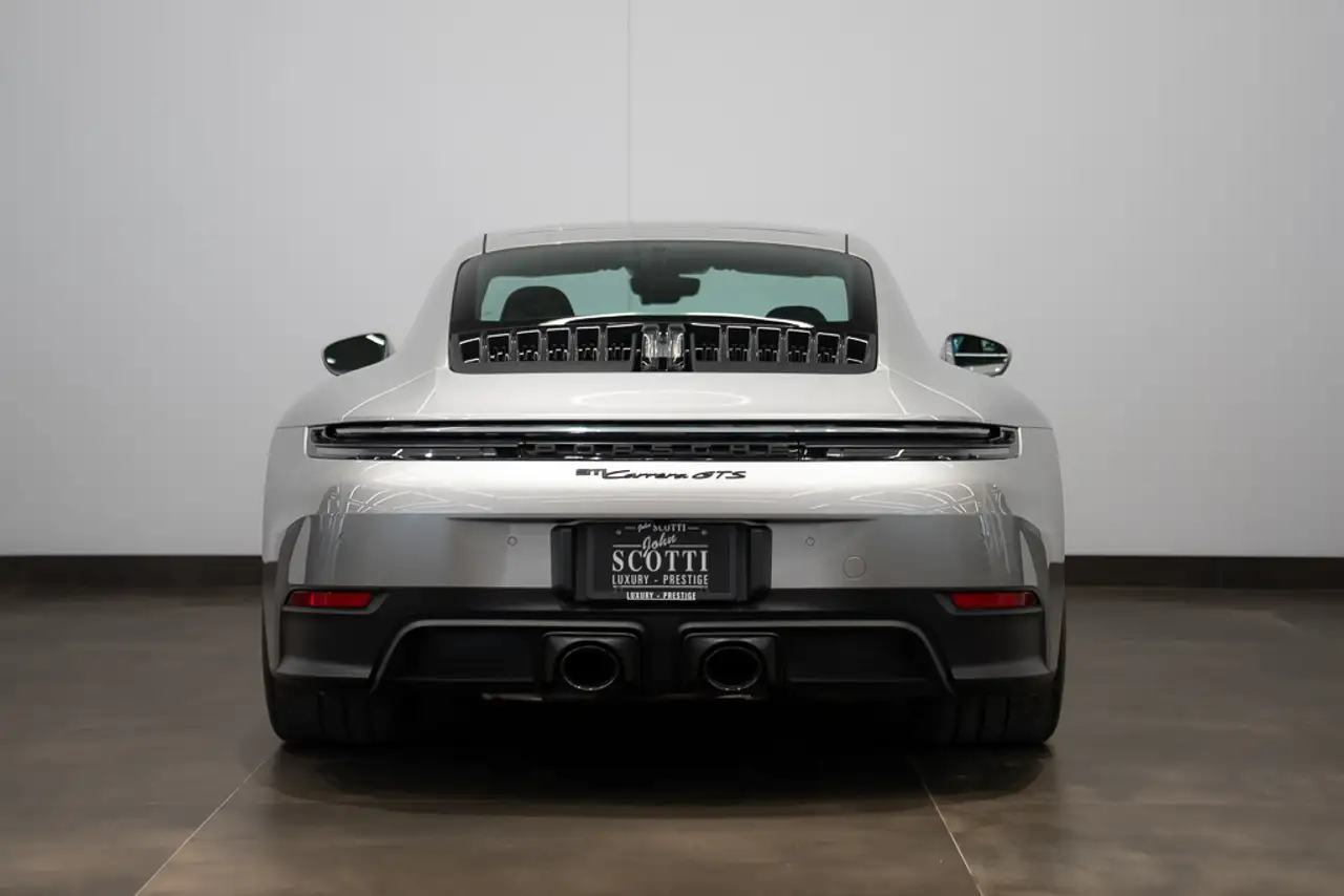 Porsche 911 снимка Porsche 911