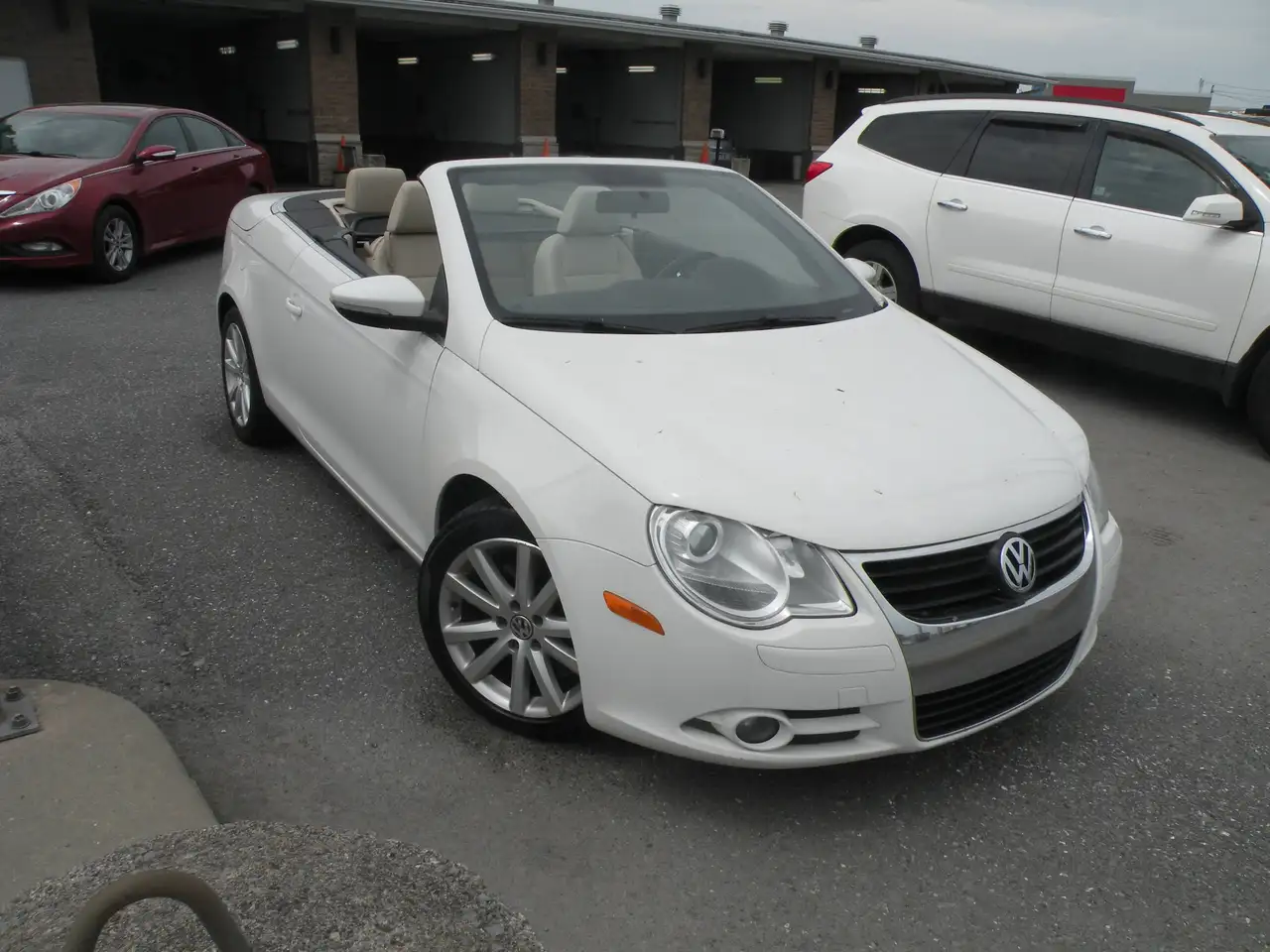 Volkswagen Eos снимка Volkswagen Eos