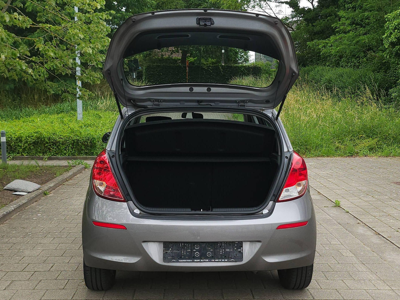 Hyundai i20 i20 1.4i Style — photo 9