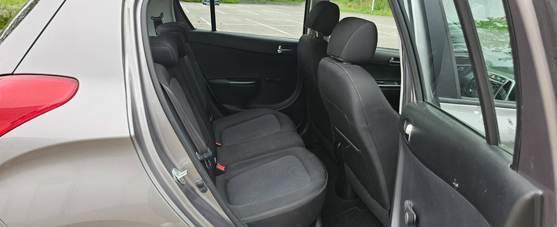 Hyundai i20 i20 1.4i Style — photo 10