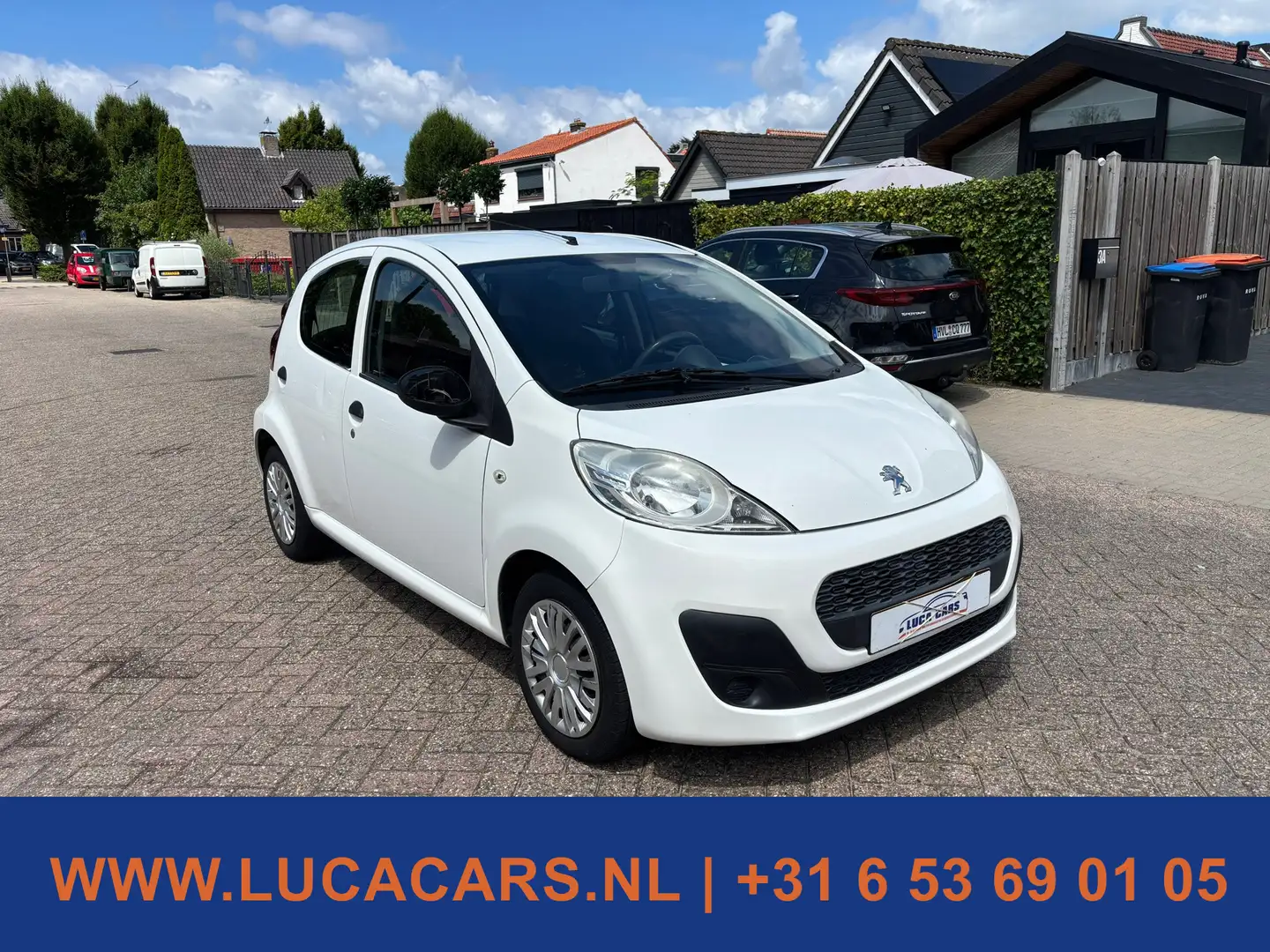 Peugeot 107 1.0 Access Accent NIEUWE APK & 2X SLEUTEL + BOEKJE Wit - 2