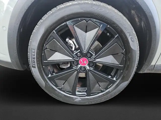 DS Automobiles DS 7 Crossback view 10