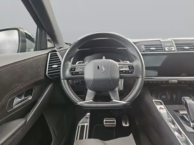 DS Automobiles DS 7 Crossback view 15