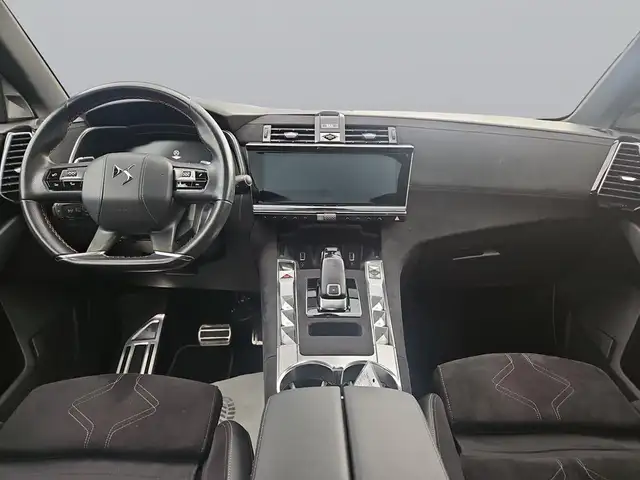 DS Automobiles DS 7 Crossback view 12