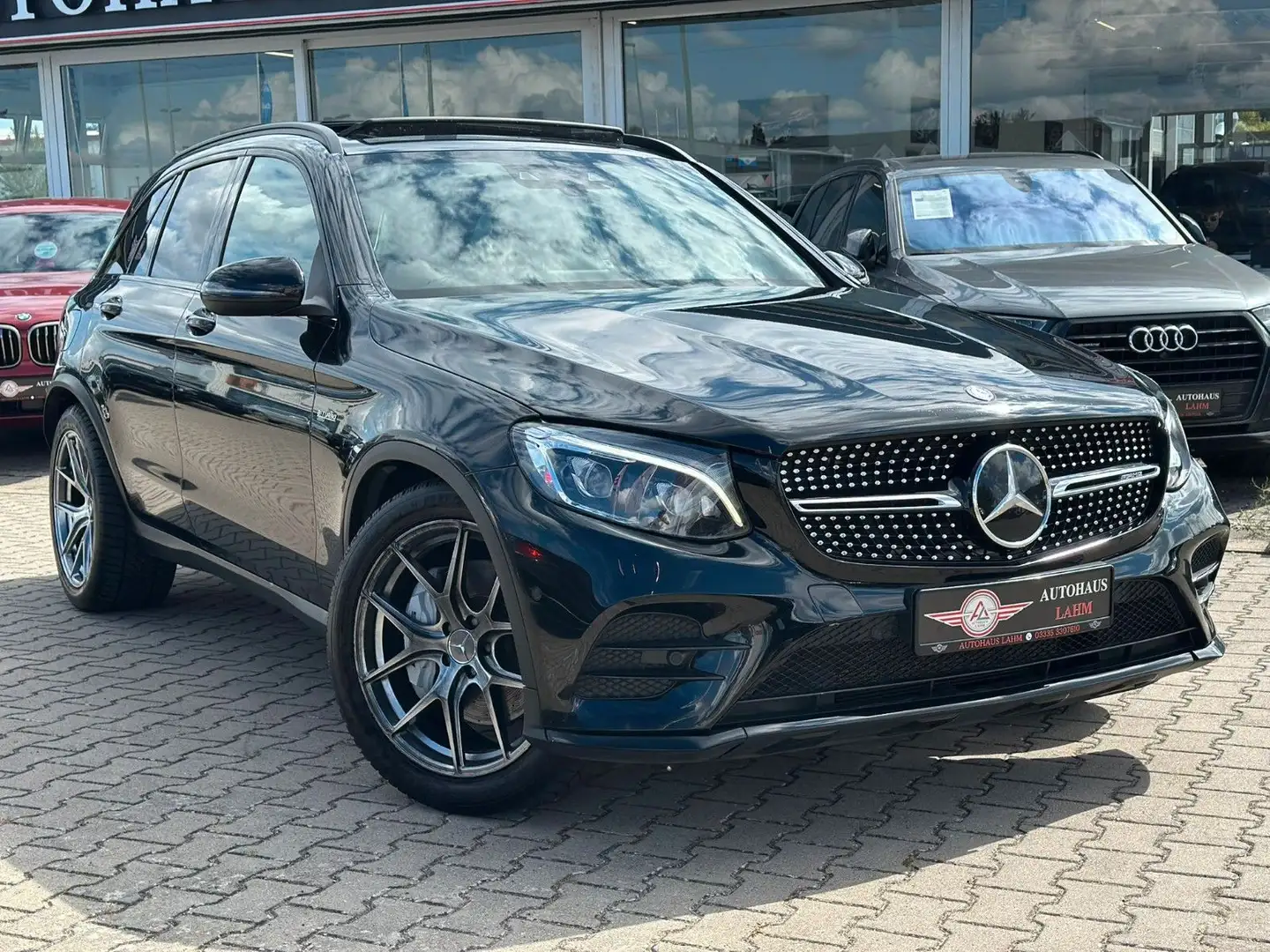 Mercedes-Benz GLC 43 AMG GLC 43AMG 4Matic*PANO*AHK*KAMERA*SPURHALTE*ABSTA Schwarz - 1