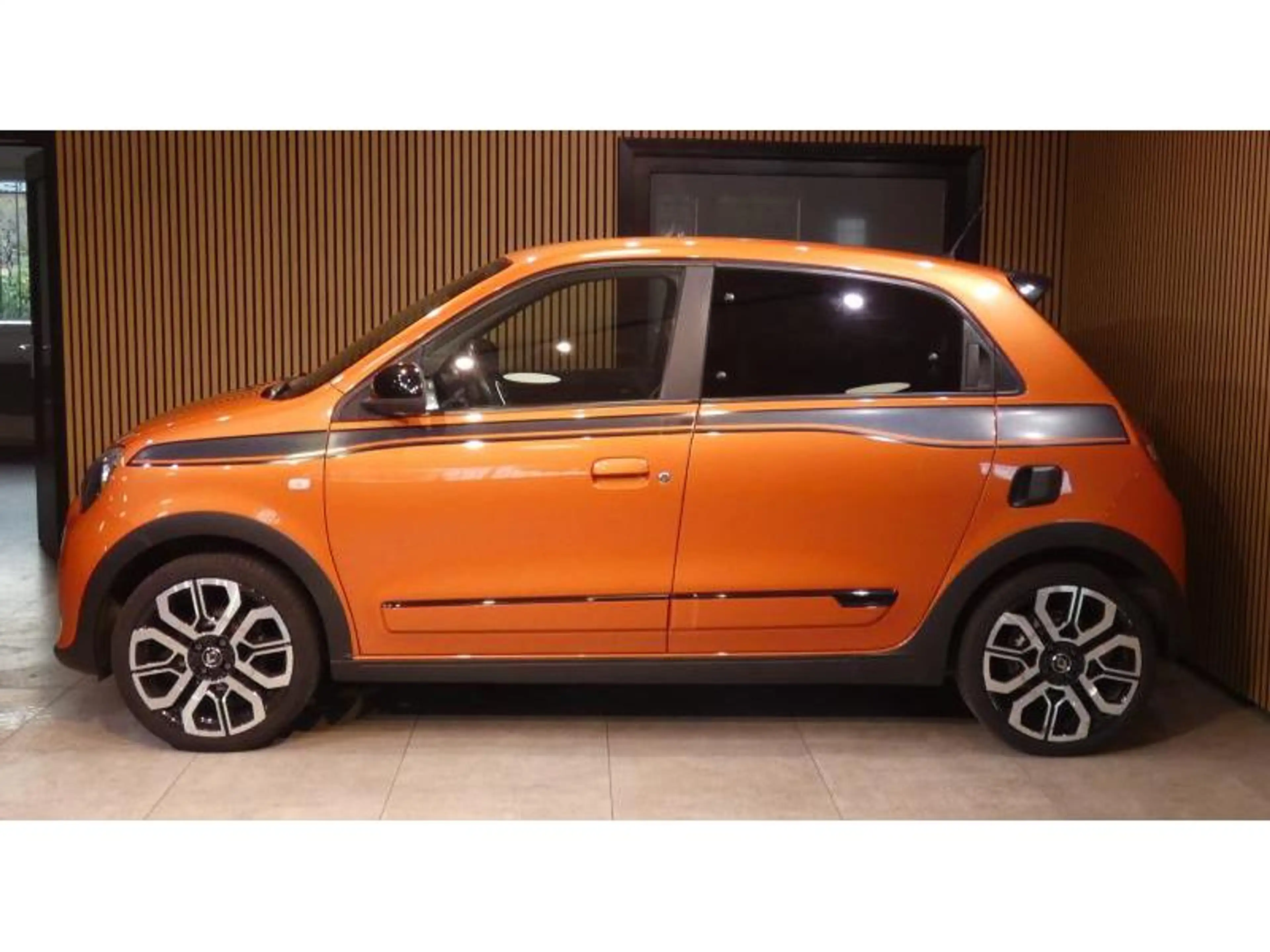 Renault Twingo GT — photo 4