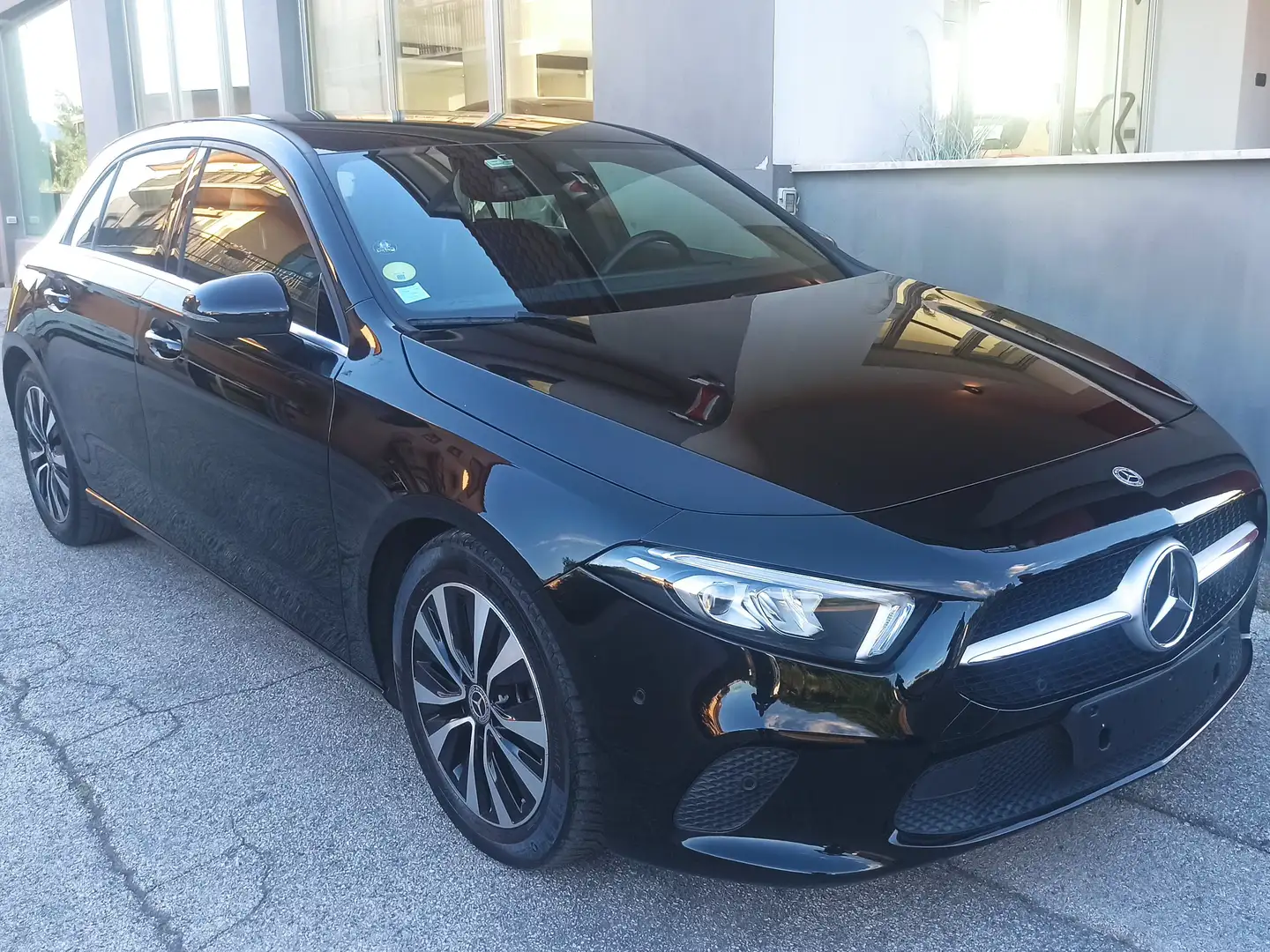 Mercedes-Benz A 180 d 2.0 D 116 CV ** AUTOM.+NAVI+LED+RETROC. Nero - 2