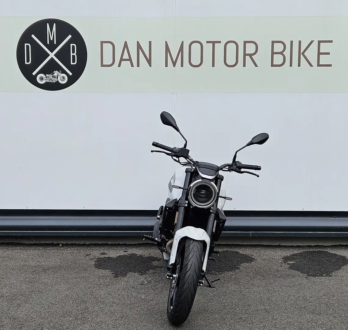 Moto Morini Seiemmezzo Blanc - 2