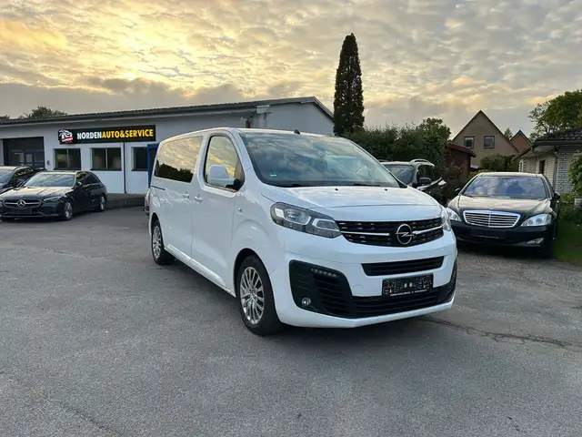 Opel Zafira Life 9 Sitze