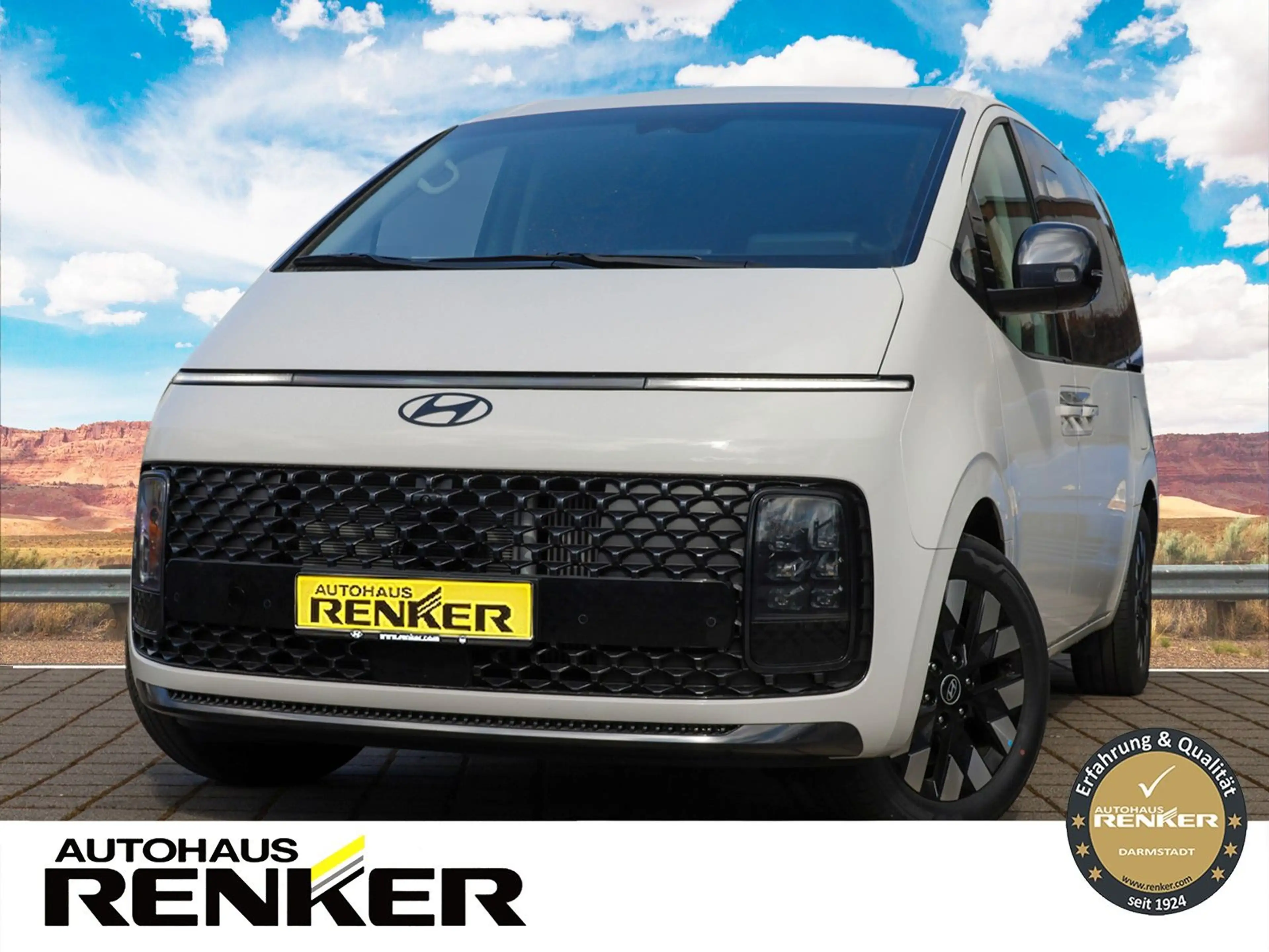 Hyundai STARIA Signature Hybrid 2WD