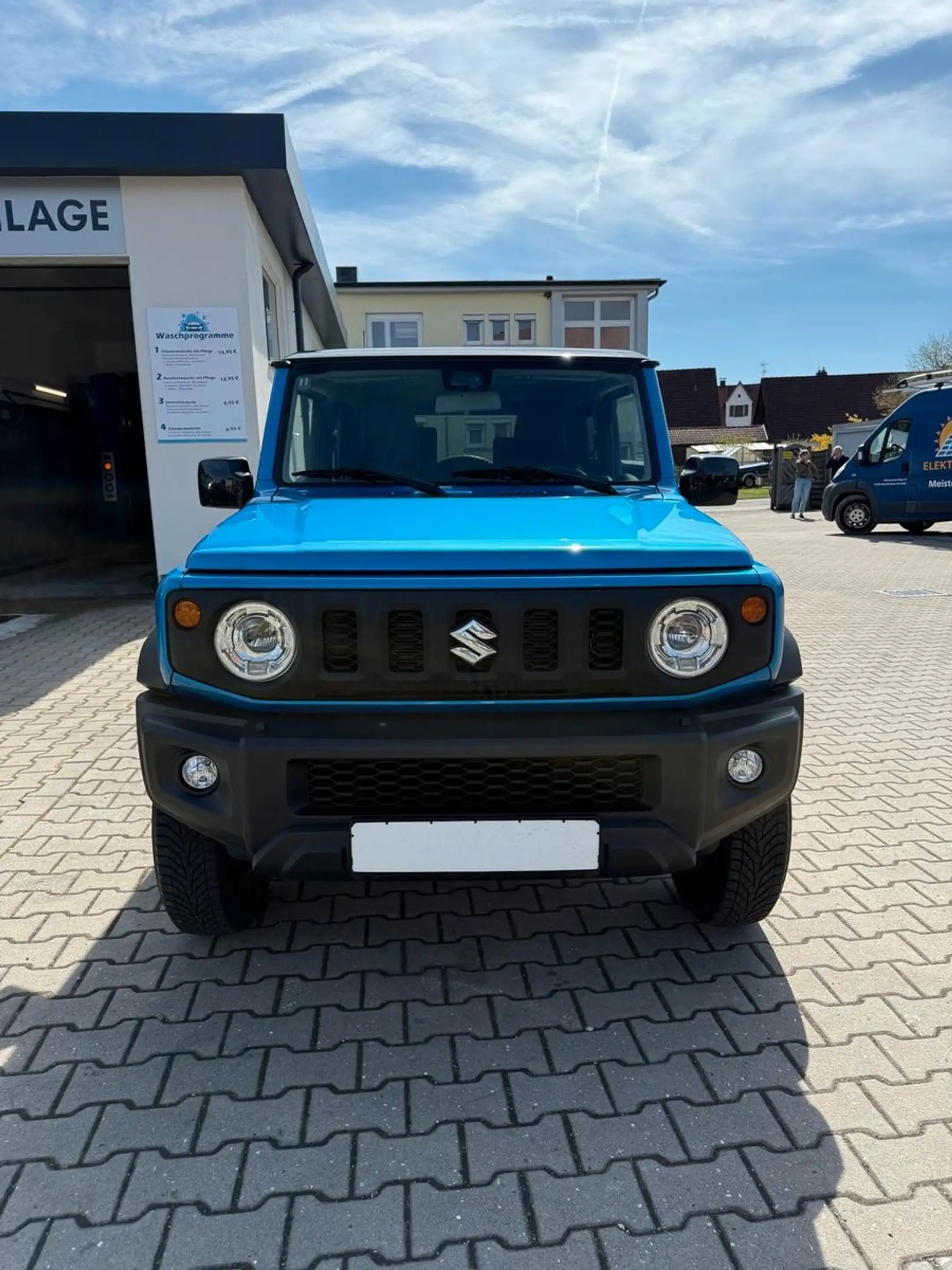 Suzuki Jimny Comfort AllGrip NAVI SHZ 5-GANG SCHECKHEFT — photo 2