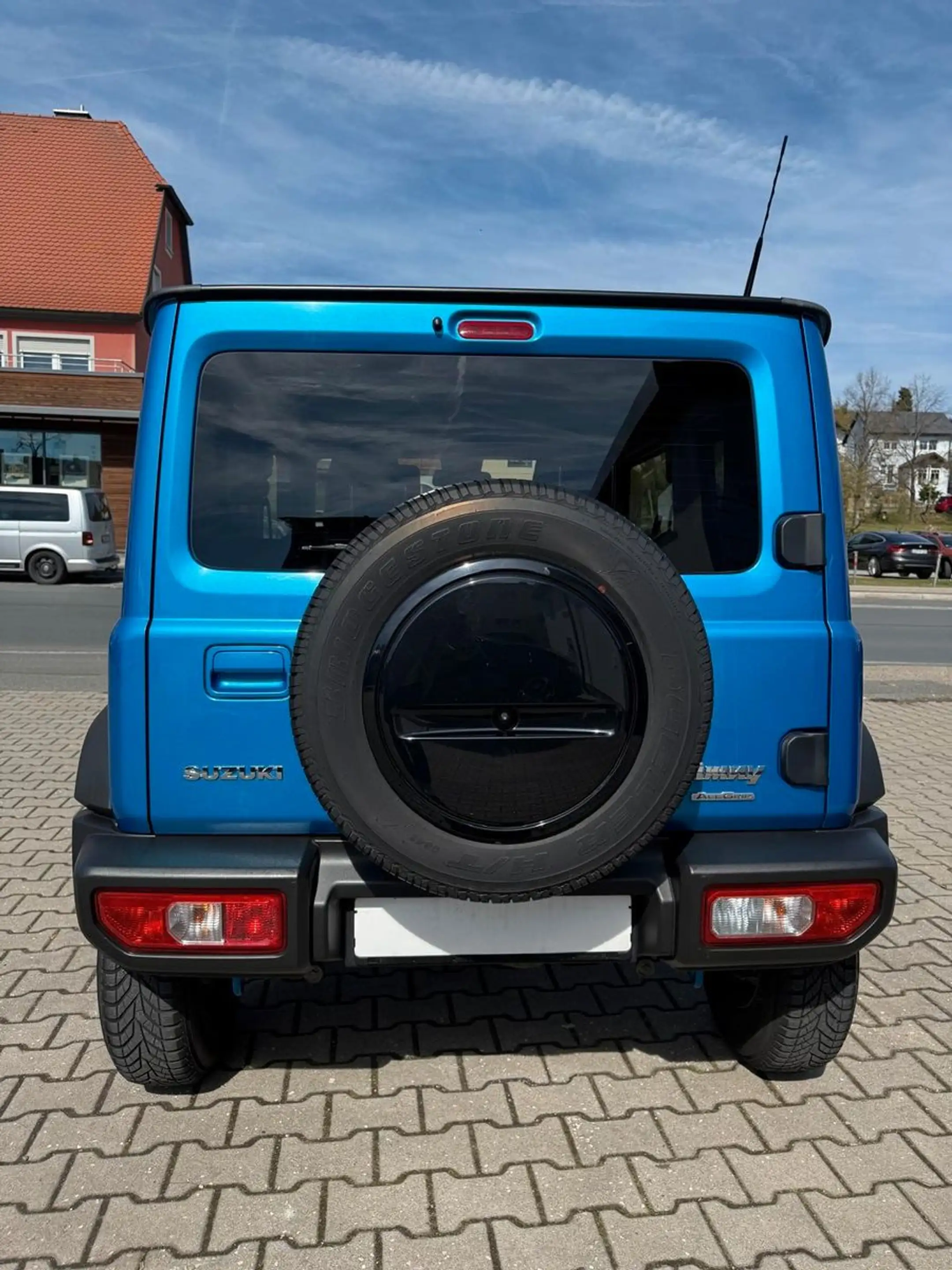 Suzuki Jimny Comfort AllGrip NAVI SHZ 5-GANG SCHECKHEFT — photo 6