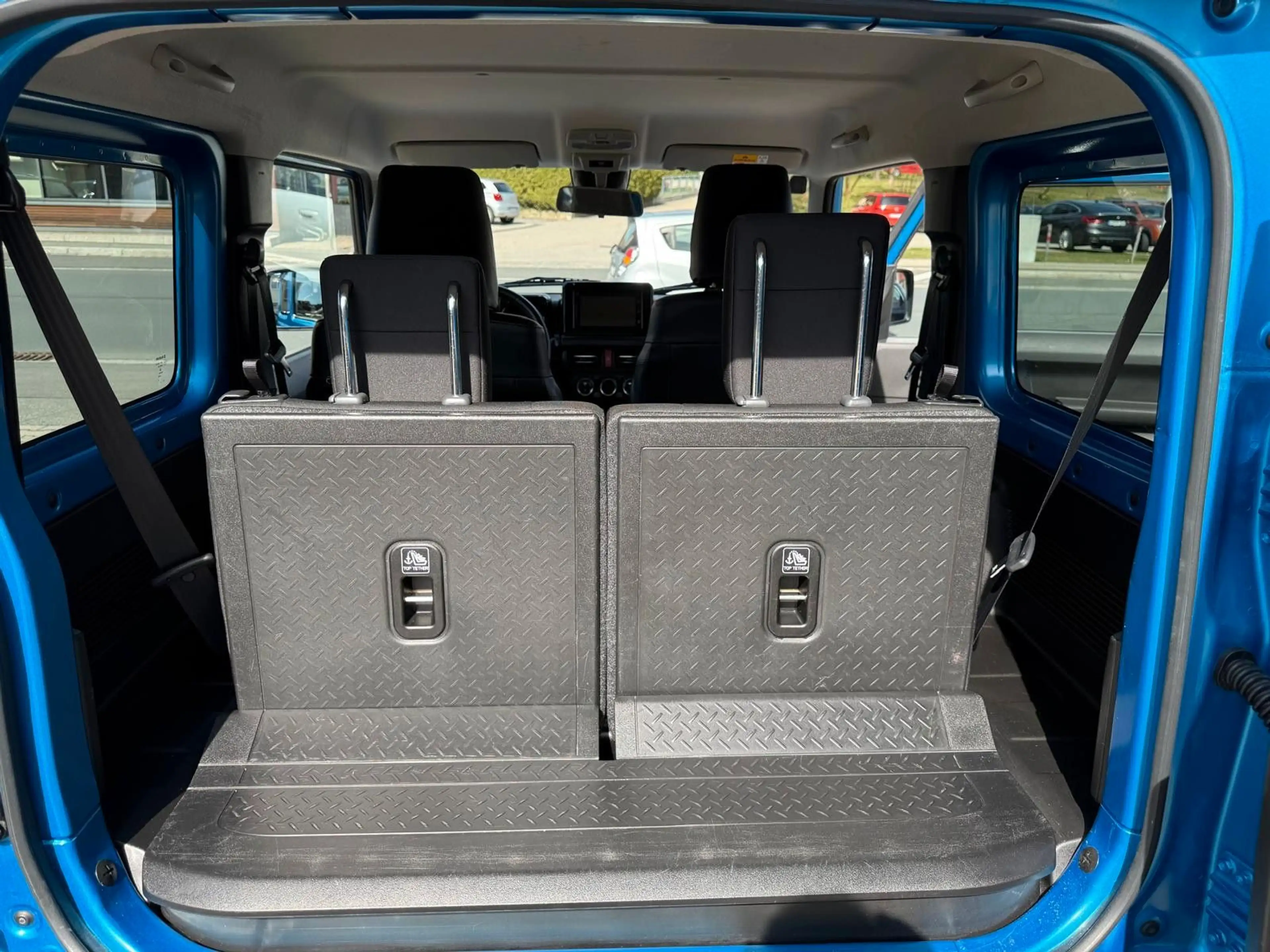 Suzuki Jimny Comfort AllGrip NAVI SHZ 5-GANG SCHECKHEFT — photo 11