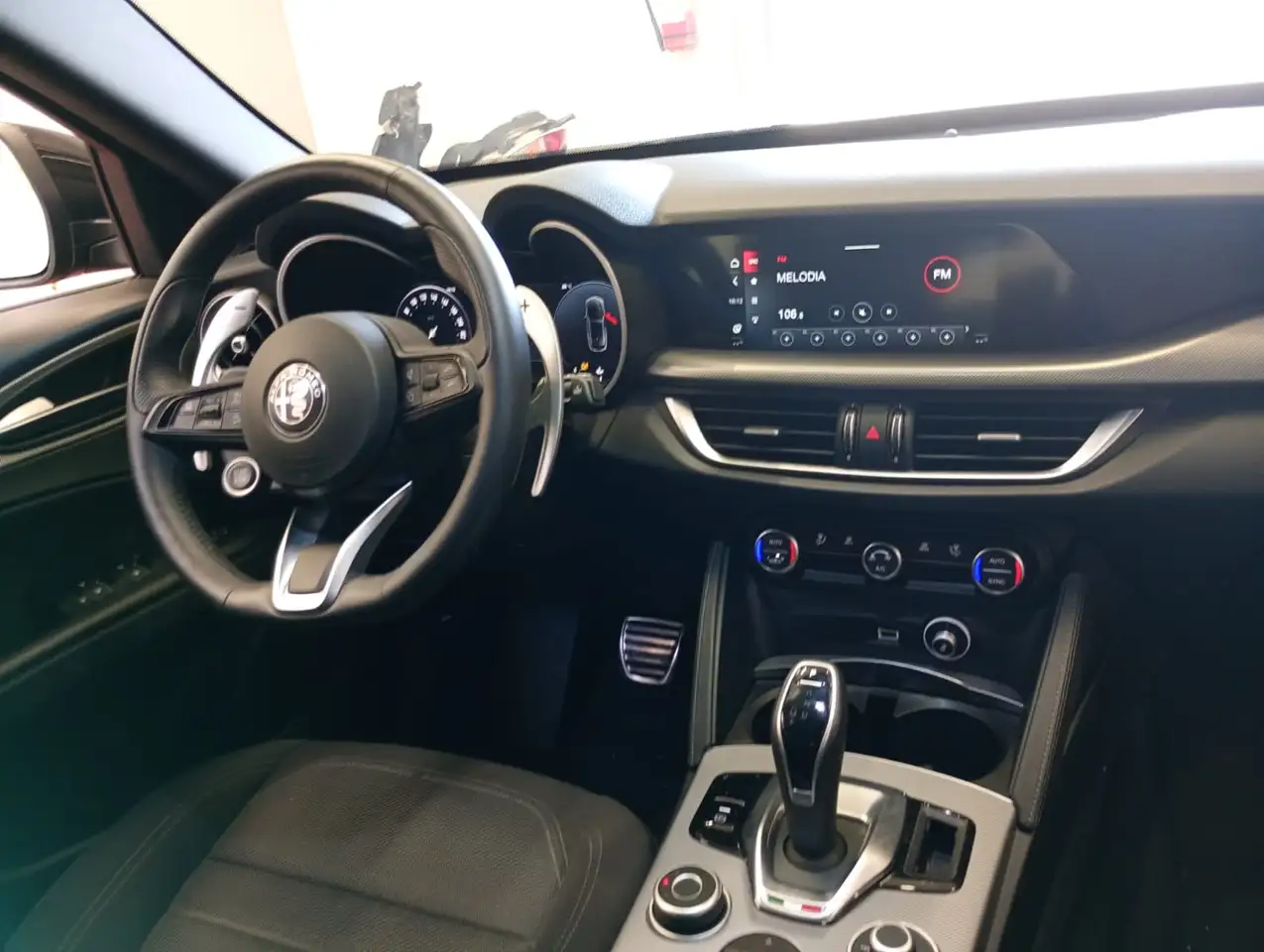 Alfa Romeo Stelvio 2024 — фото 14
