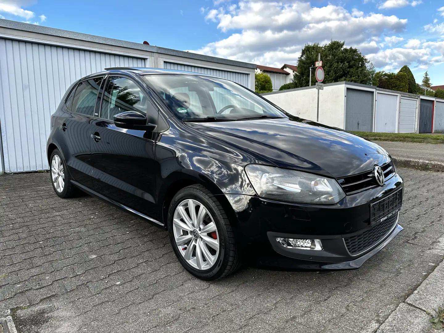 Volkswagen Polo 1.4 Style / 2-Hand / Panoramaschiebedach /  5 Tür Schwarz - 1