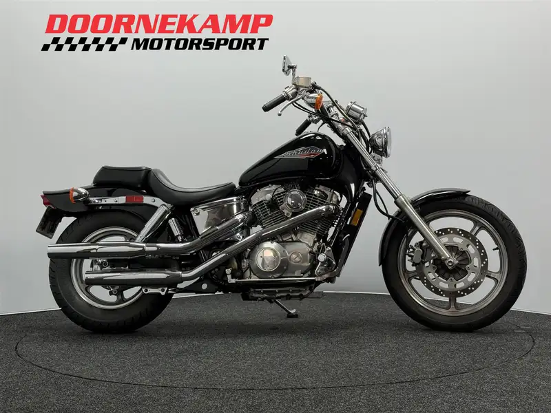 Honda VT 1100 Shadow