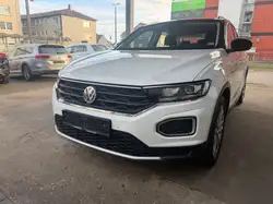 Volkswagen T-Roc Style 1.5 TSI 1.Hand LED/AHK/18"