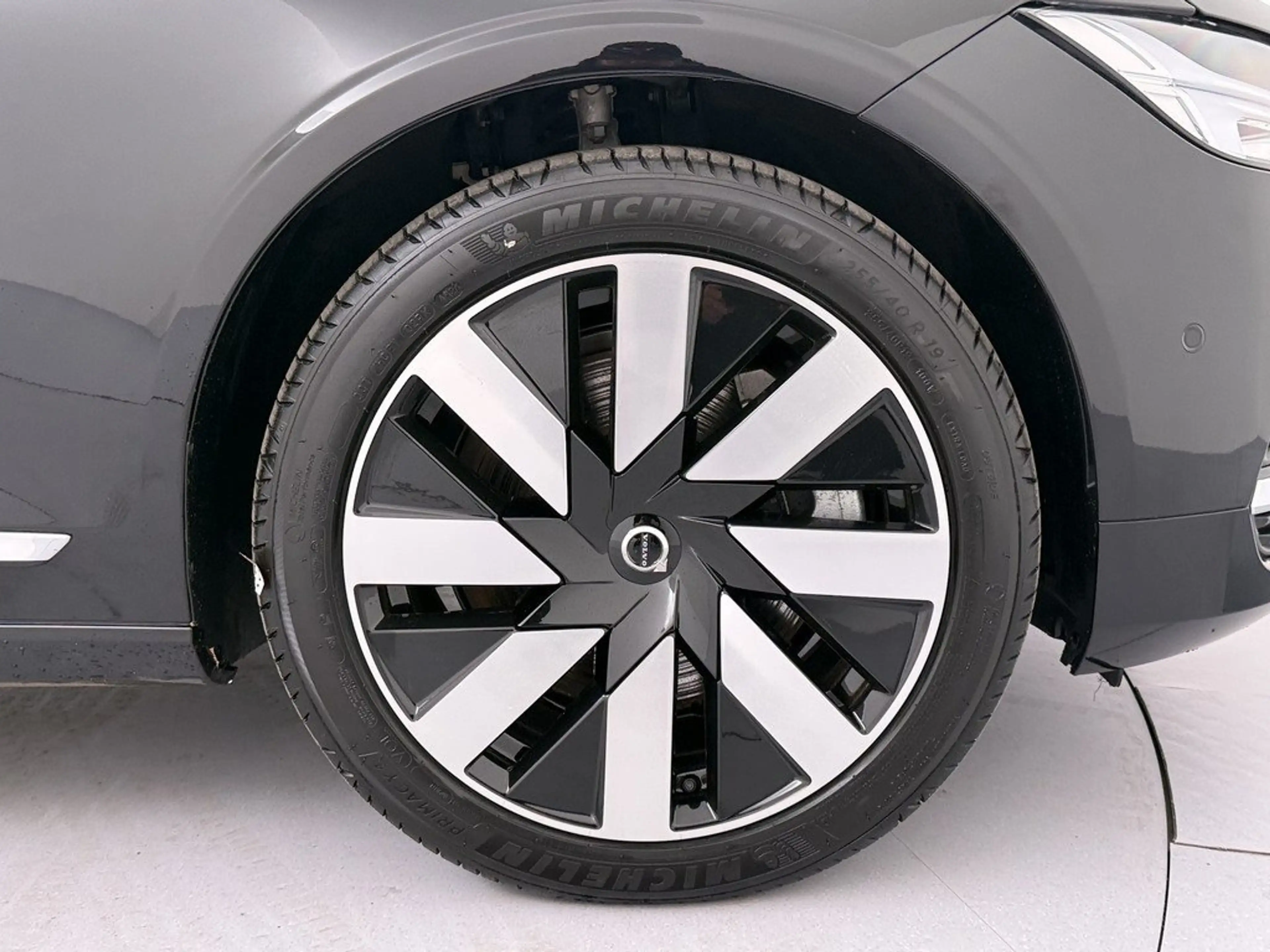 Volvo V90 T6 Plus Bright Plug-In Hybrid AWD — photo 28