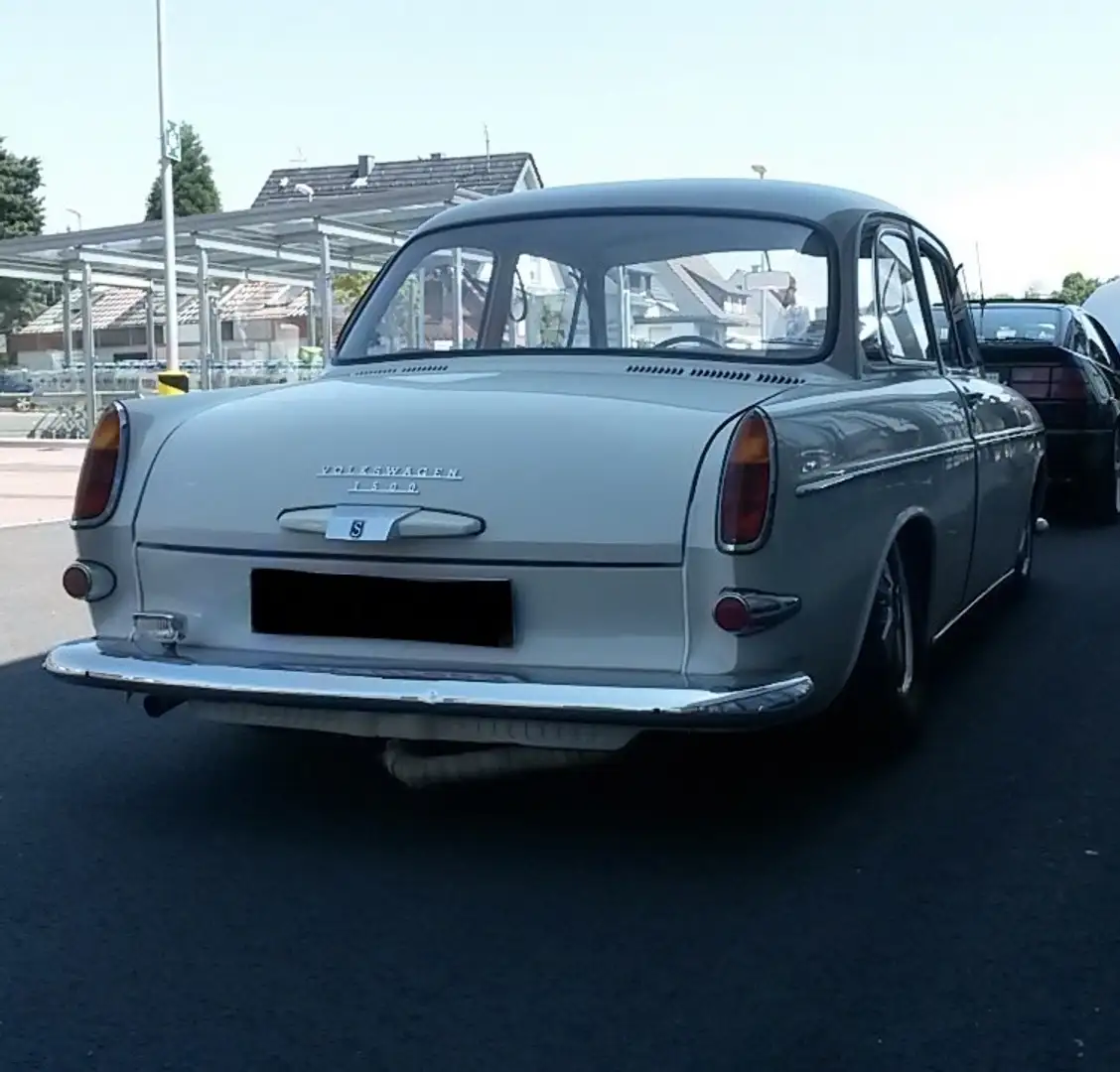 Volkswagen Typ 3 1500s Бежевий - 2