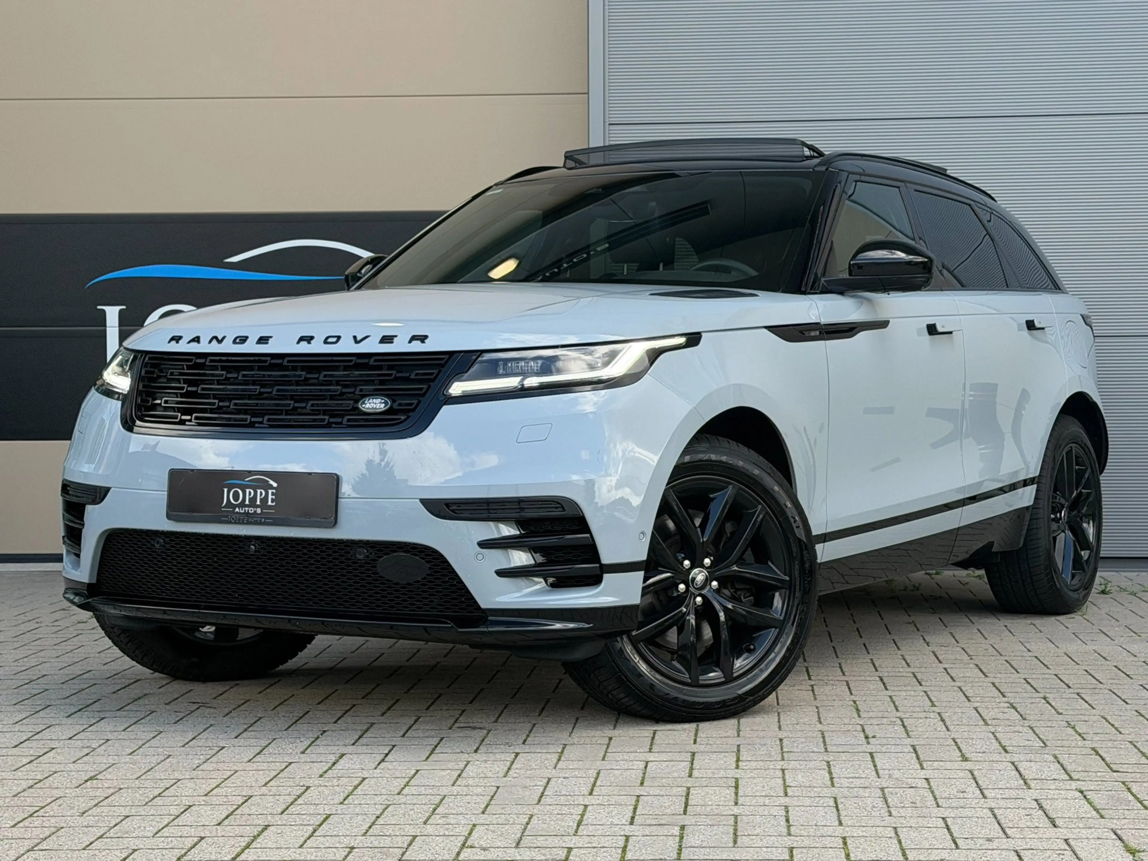 Land Rover Range Rover Velar 2.0 P400e AWD Dynamic SE PHEV|Pano/schuifdak|Black