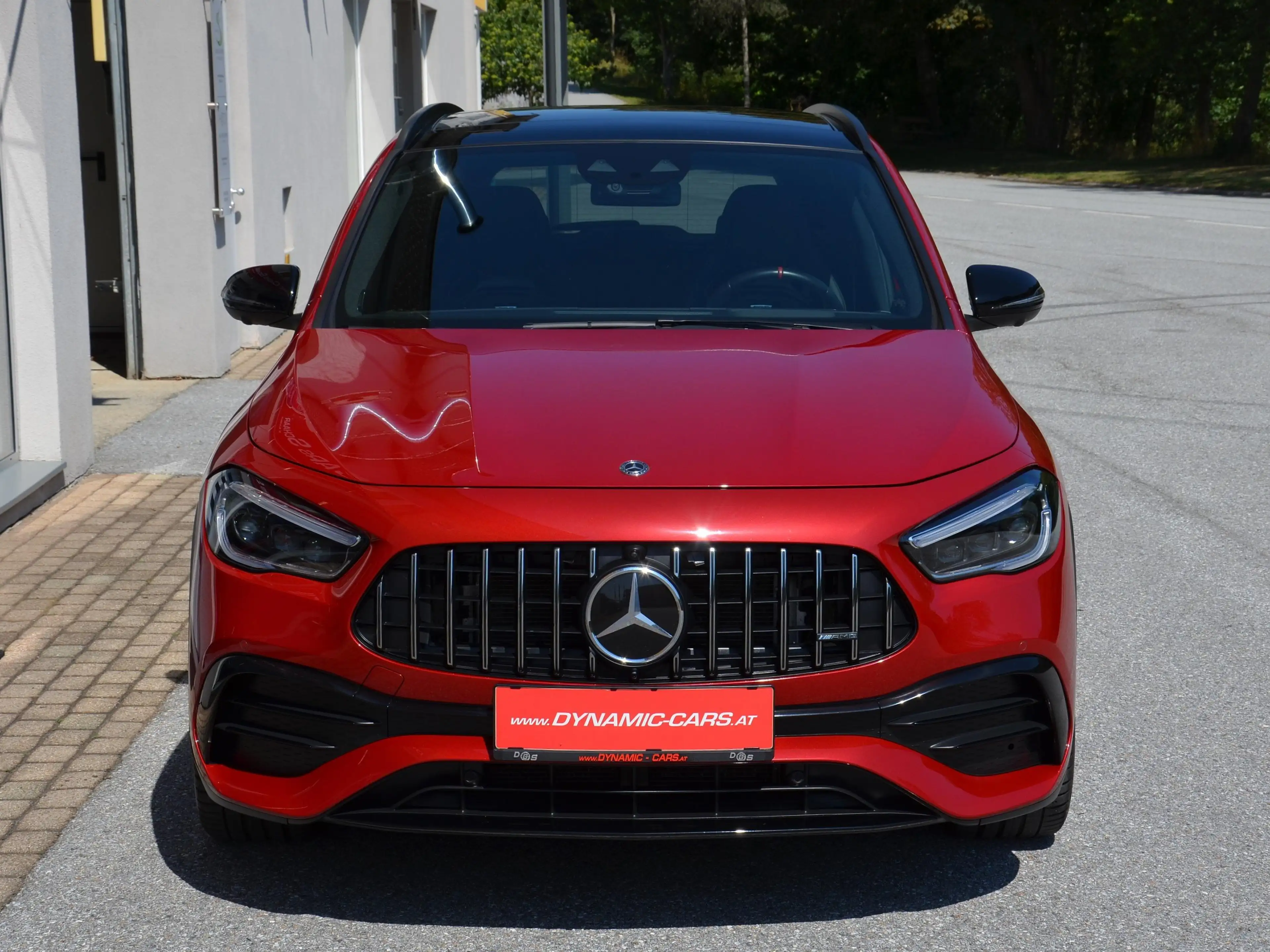 Mercedes-Benz GLA 35 AMG MEGA Vollausstattung, TOP Zustand! — photo 9
