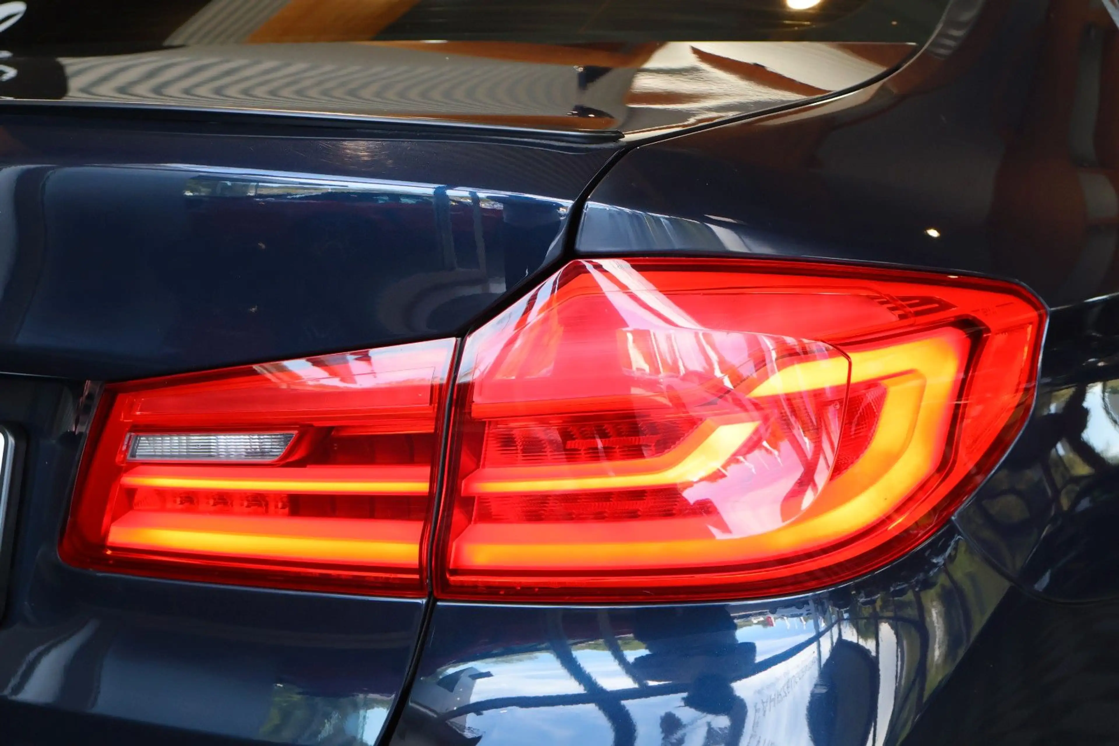 BMW 525 d G30 LED/SHZ/PDC/CARPLAY/SCHIEBEDACH — photo 9
