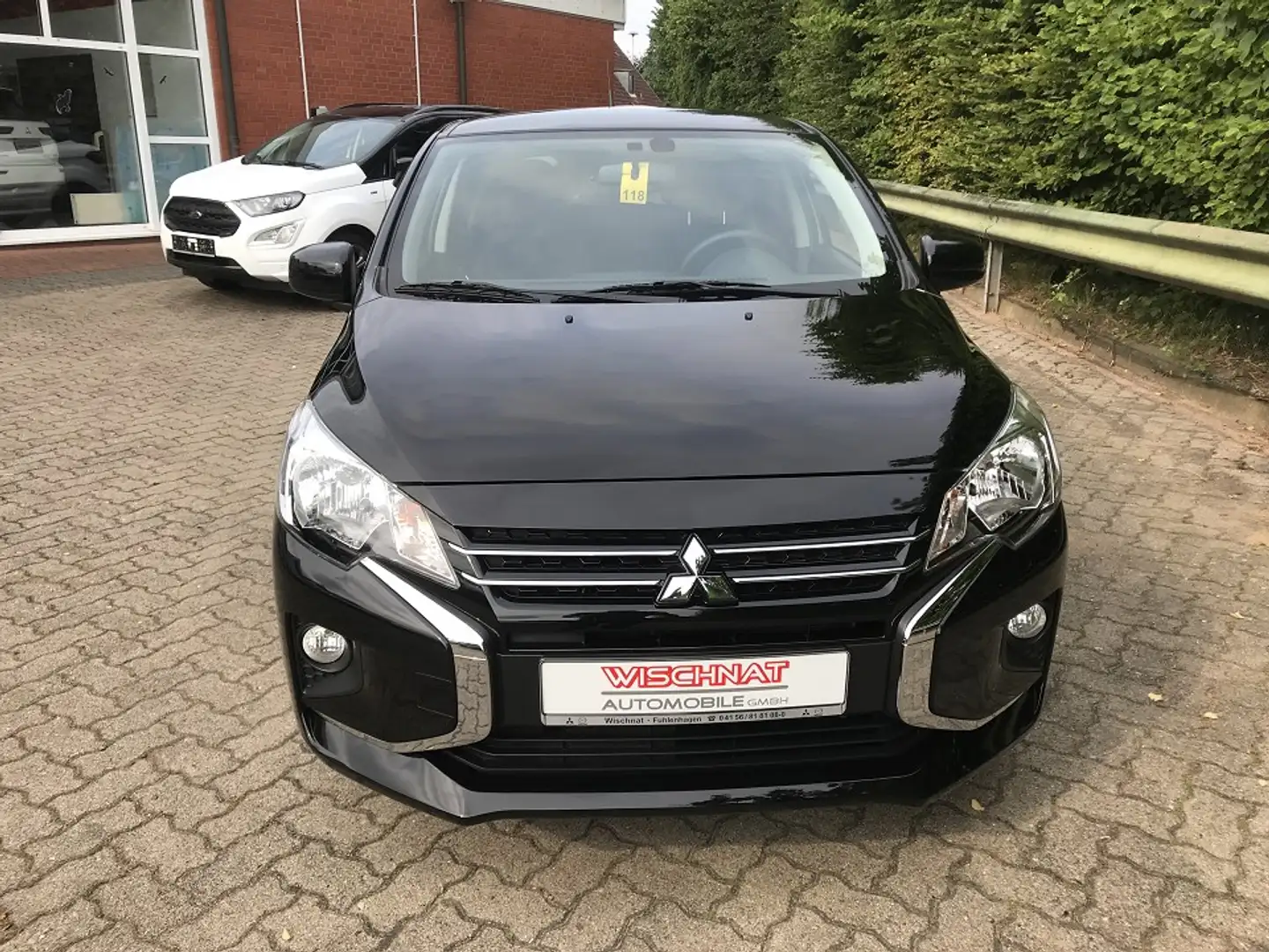 Mitsubishi Space Star Select+ 1,2 l MIVEC M/T AS&G Schwarz - 2