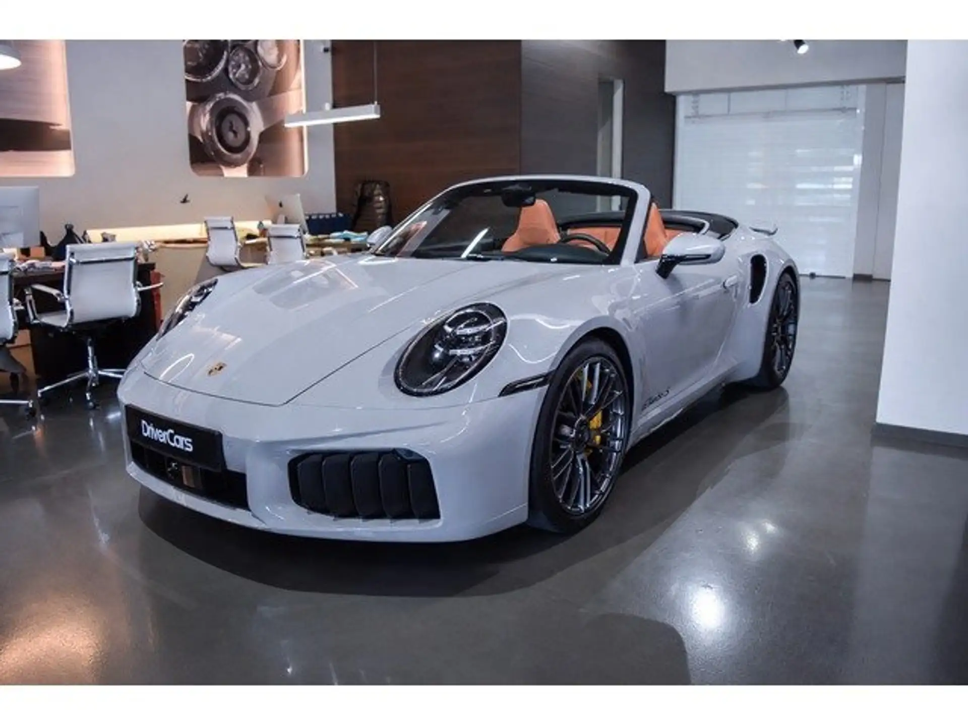 포르쉐 911 Turbo S Cabriolet 2026 화이트 사진 2